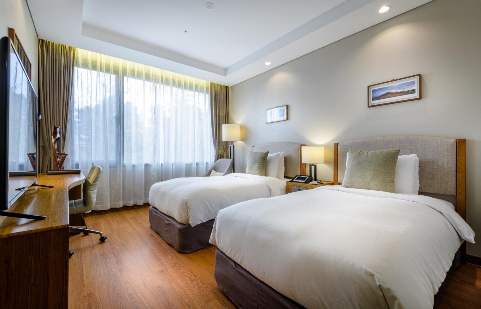 Parksunshine Jeju Hotel Seogwipo Exterior photo